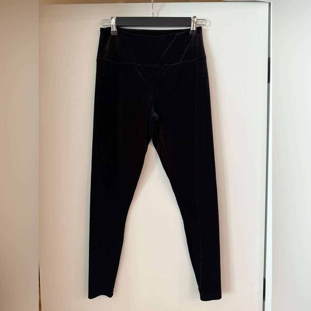 Sympli Velvet Nu Yoke Legging Black size 8